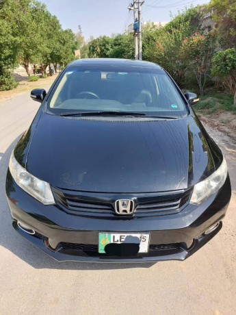 honda-civic-vti-oriel-prosmatec-2015-big-0