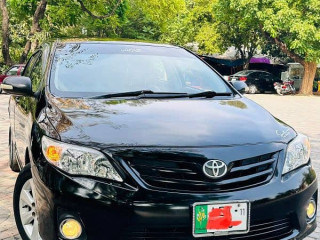 toyota-corolla-gli-2011