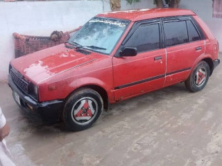 daihatsu-charade-1982