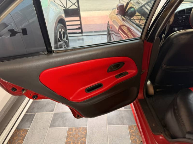 mitsubishi-lancer-1996-big-5