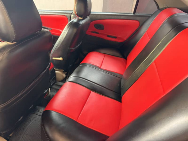mitsubishi-lancer-1996-big-6