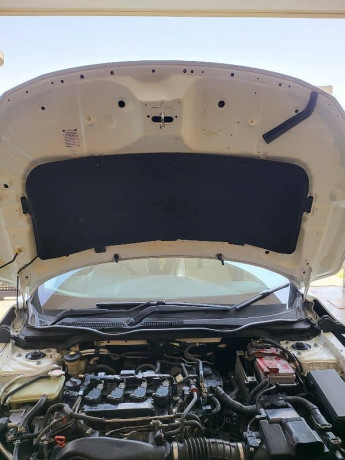 honda-civic-turbo-15-2016-big-7