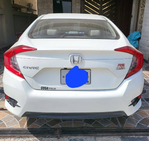 honda-civic-turbo-15-2016-big-4