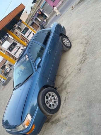 toyota-corolla-20-d-2001-big-4
