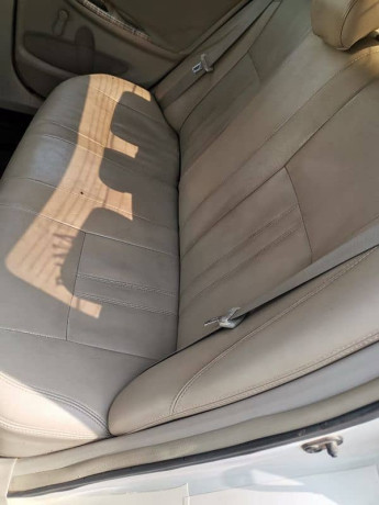 toyota-corolla-xli-2011-a1-condition-big-11