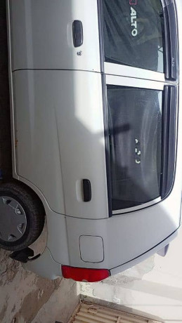 suzuki-alto-2006-big-6