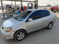 toyota-platz-19996-small-2