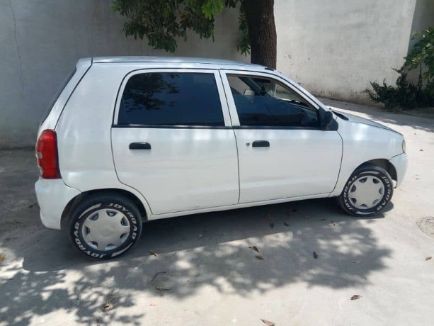 suzuki-alto-2012-big-0