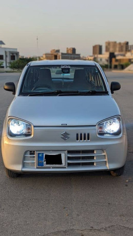 suzuki-alto-2014-big-0
