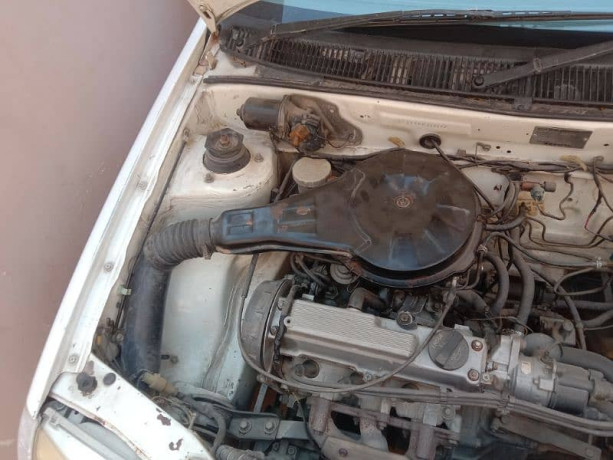 suzuki-cultus-vxr-2006-big-2