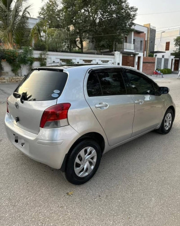 toyota-vitz-model-2010-model-big-1
