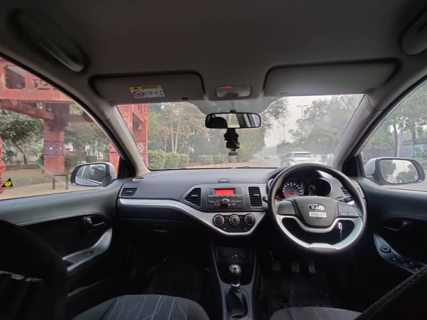 kia-picanto-2022-923120069999-big-6