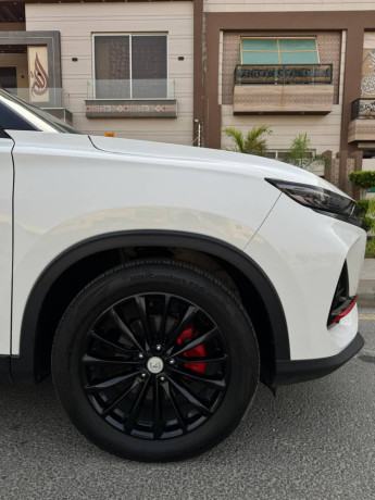 changan-oshan-x7-futuresense-2024-big-3