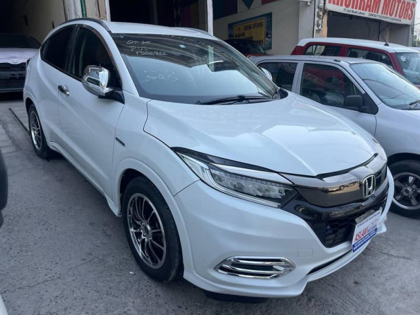 honda-vezel-z-sensing-20202025-fresh-import-big-4