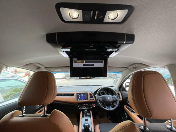 honda-vezel-z-sensing-20202025-fresh-import-big-9