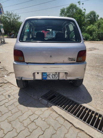 daihatsu-cuore-2004-big-12