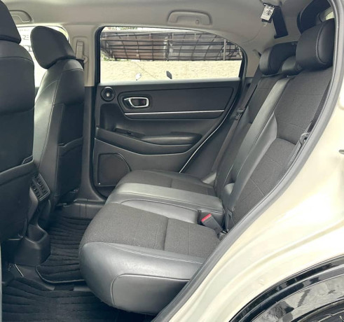 honda-vezel-ehev-2021-big-11