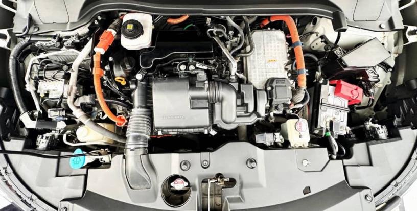 honda-vezel-ehev-2021-big-18