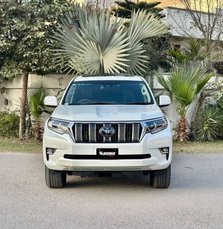 toyota-prado-tz-g-28-20192025-big-0
