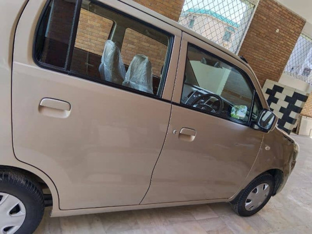 suzuki-wagon-r-2017-big-5