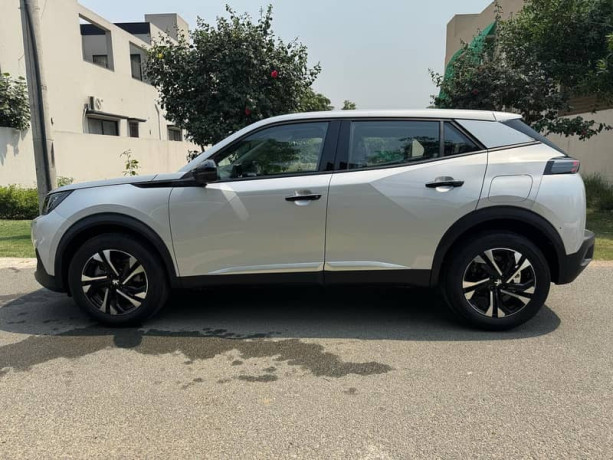 peugeot-2008-active-2023-big-2