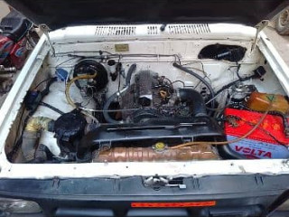 mazda-b2200-1994