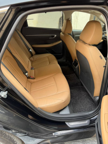 hyundai-sonata-25-2022-big-11