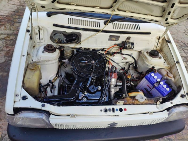 suzuki-mehran-vx-2012-big-15