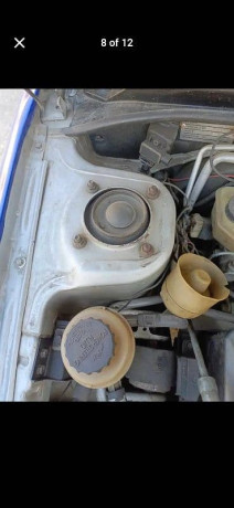 kia-spectra-2002-big-9