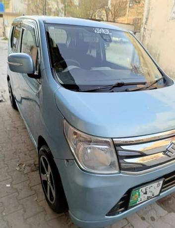 suzuki-wagon-r-2014-big-2