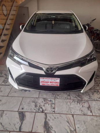 toyota-corolla-altis-2020-big-0