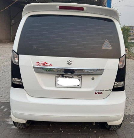 suzuki-wagon-r-2022-big-14