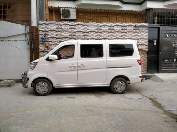 changan-karvaan-2021-big-13