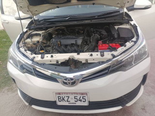 toyota-corolla-gli-2017