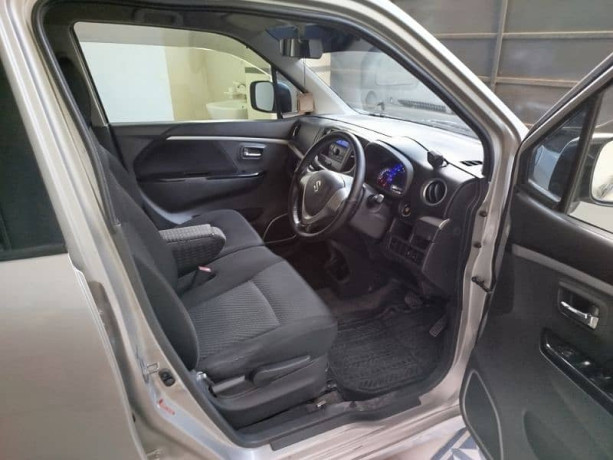 suzuki-wagon-r-2013-import-2016-big-9