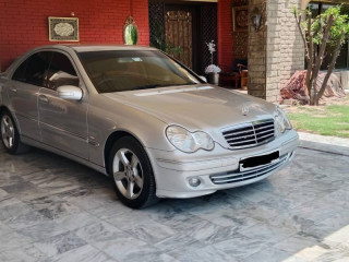 b2b-genuine-mercedes-c180