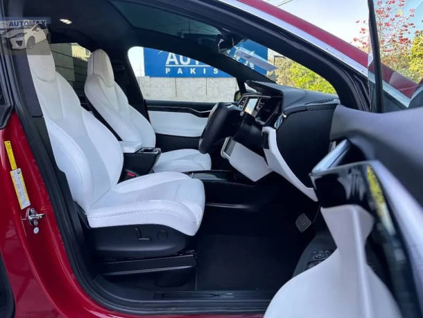 tesla-model-x-dual-motor-long-range-2018-big-8