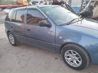 suzuki-cultus-2012