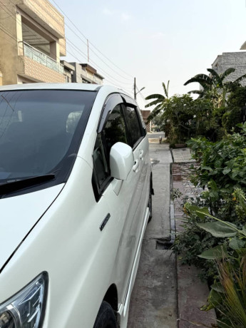 honda-freed-spike-hybrid-ex-1217-big-2