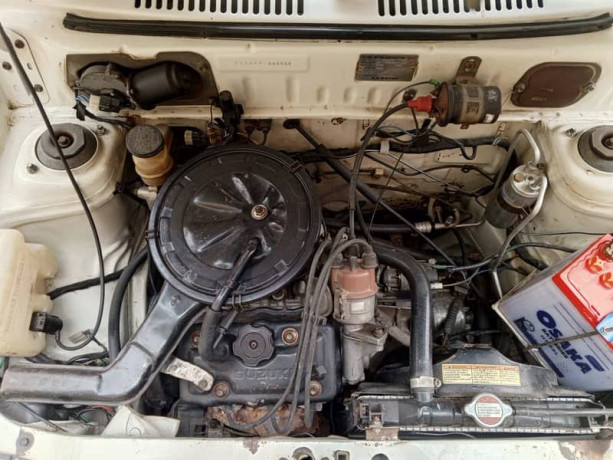 suzuki-mehran-vxr-2010-big-3