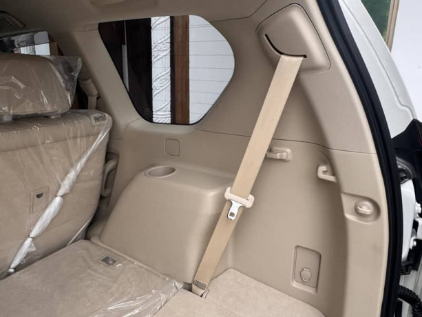 toyota-land-cruiser-prado-tx-l-big-13