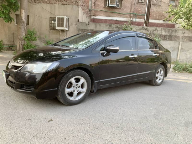 honda-civic-vti-oriel-2007-b2b-big-3