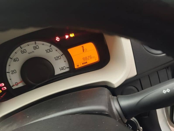suzuki-alto-2024-vxl-automatic-big-9