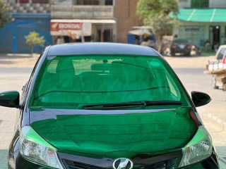 toyota-vitz-2014
