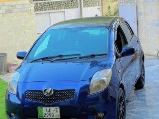 toyota-vitz-2006