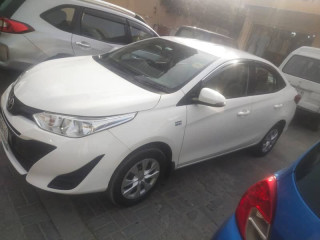 toyota-yaris-2020