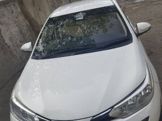 toyota-yaris-2020