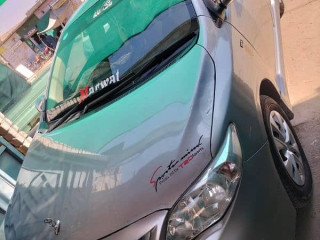 toyota-corolla-gli-2010
