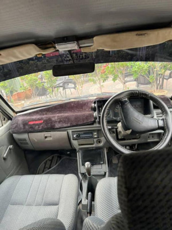 suzuki-mehran-vxr-2003-big-9