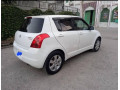 suzuki-swift-dlx-automatic-small-4